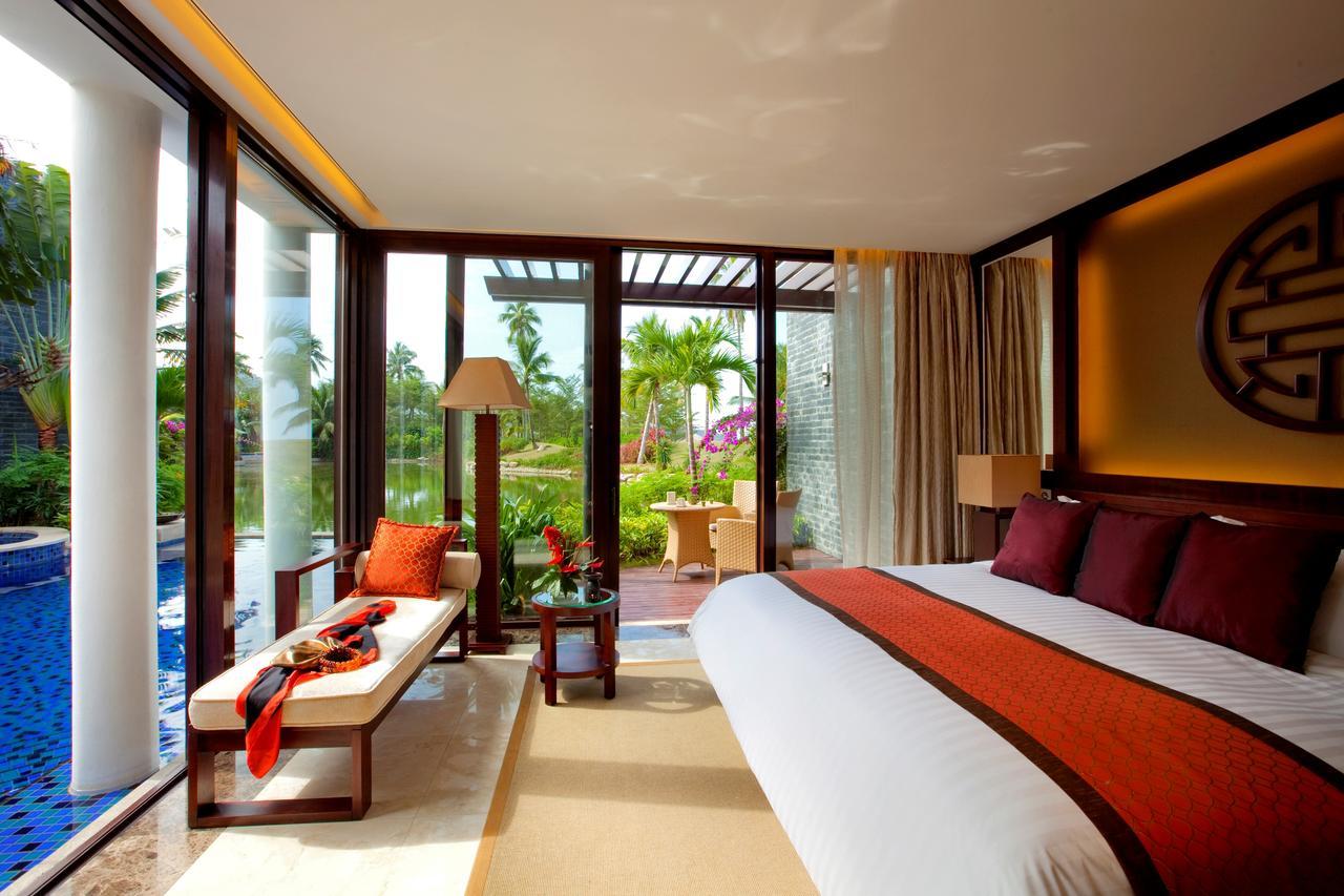 Banyan Tree Sanya Villa Exterior photo